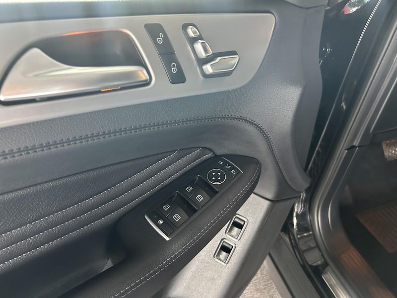 Mercedes-Benz GLE (2019) 400 4M coupé - fotka 30 z 33