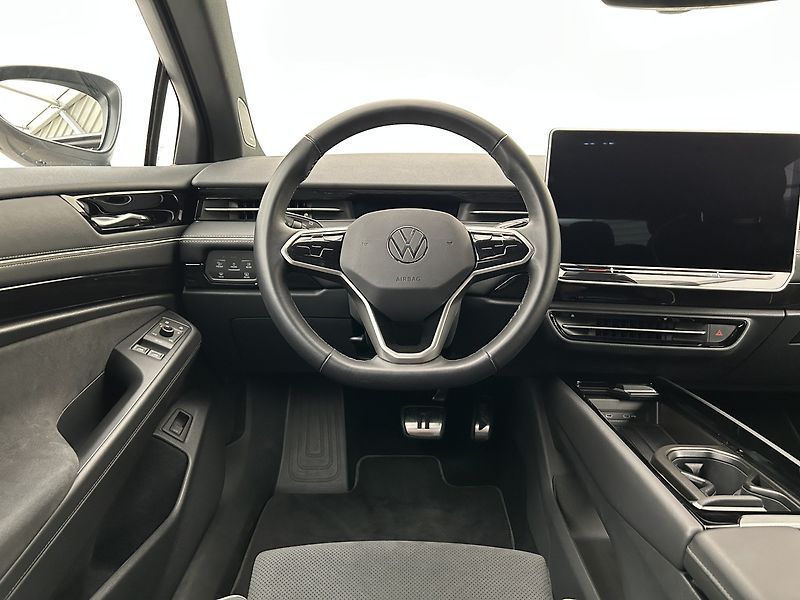 Volkswagen ID.7 Pro S People Tourer - fotka 24 z 28