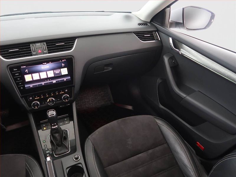 Škoda Octavia (2017) Scout 2.0 TDI, 4X4, Automat - fotka 8 z 23