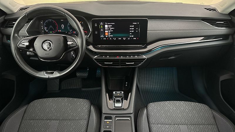 Škoda Octavia 2.0 TDI DSG 4x4 Style - fotka 8 z 25