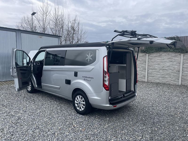 Ford Transit 2.0TDCi 130PS CONECT KARMANN - fotka 84 z 185