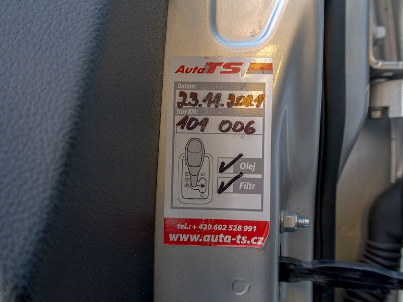 Ford Grand C-MAX (2017) 2.0TDCI 110KW 7sedadel – TAŽNÝ - fotka 46 z 47