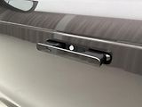 Land Rover Range Rover Sport (2026) P460e DYNAMIC SE AWD Aut - náhled 9
