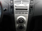 Toyota Yaris (2007) 1.1VVT-i, ČR, AC - náhled 12