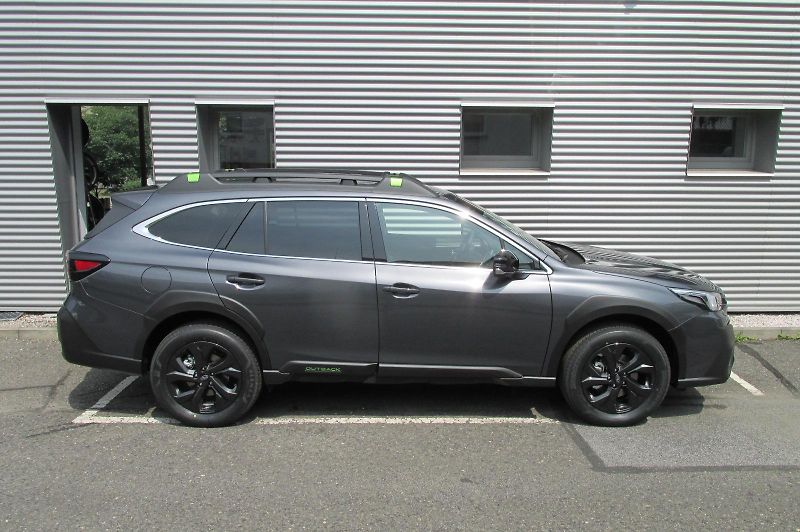 Subaru Outback (2025) 2,5i FIELD  MY25.5 - fotka 17 z 34