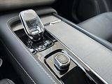 Volvo XC90 T8 AWD ULT B&W VENT VZDUCH 7M* - náhled 28