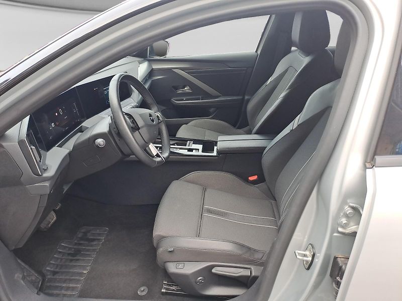 Opel Astra (2025) 1.2 Turbo 96kW GS AUT8 - fotka 9 z 15
