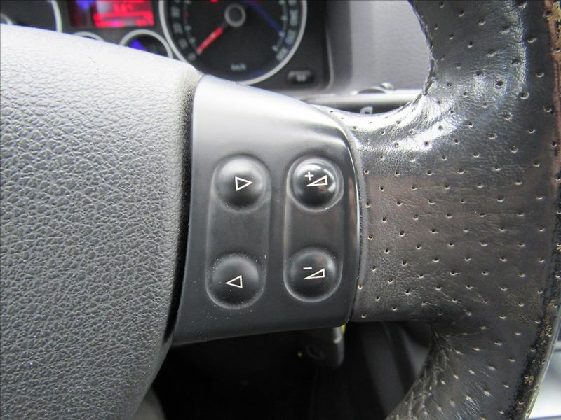 Volkswagen Golf 2,0 i GT 147KW Remus - fotka 16 z 28
