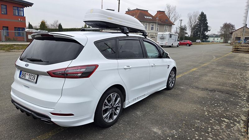 Ford S-MAX (2018) ST - Line 177 Kw - fotka 6 z 21