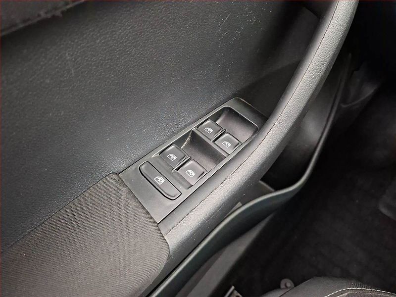 Škoda Fabia (2018) 1.0 TSI, Tempomat - fotka 15 z 15
