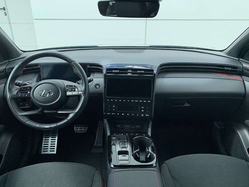 Hyundai Tucson N LINE 1,6 T-GDi HEV 169kW - fotka 2 z 34