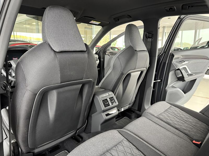 Audi Q5 TDI Quattro*S-LINE*360*SKLADEM - fotka 18 z 45