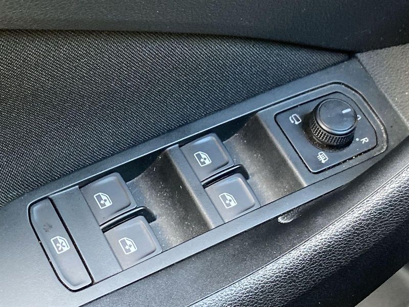 Škoda Kamiq (2020) 1.0 TSI Style - fotka 20 z 33