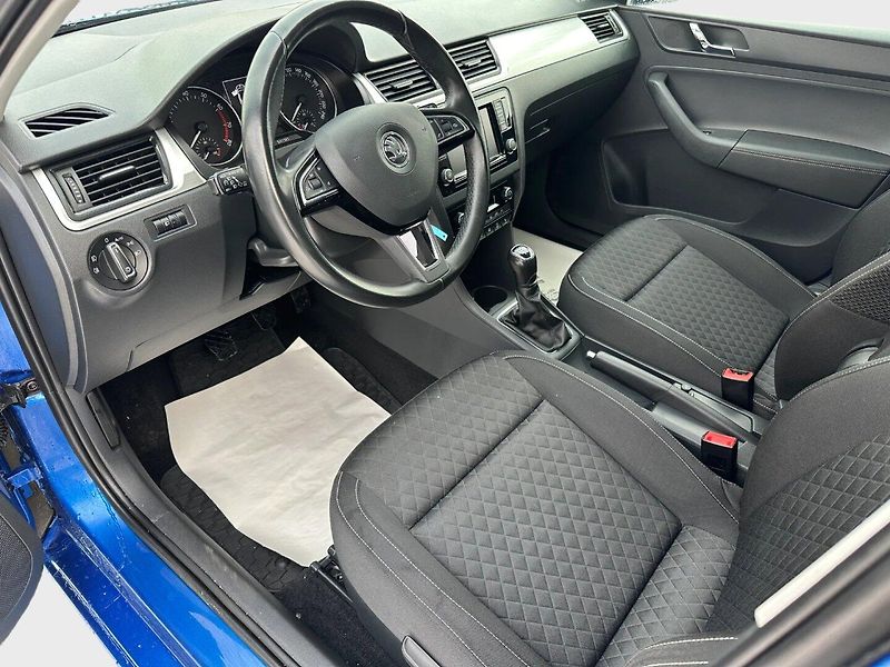 Škoda Rapid (2017) 1.2Tsi 81kw Style - fotka 10 z 19