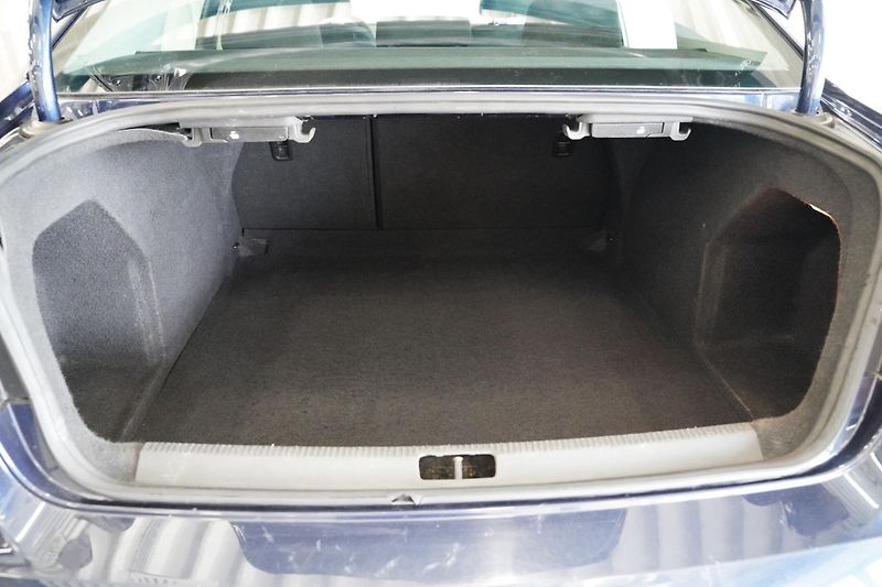 Volkswagen Passat - fotka 24 z 24