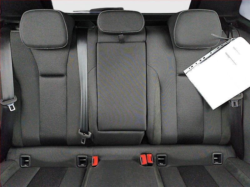 Škoda Kamiq (2024) Drive 1.0 TSI - fotka 10 z 19