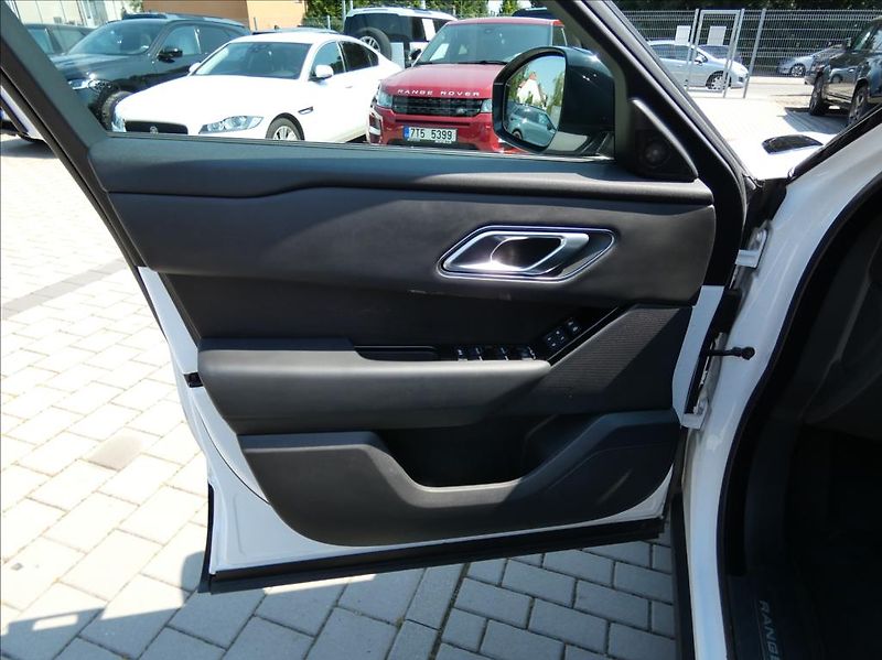 Land Rover Range Rover Velar 3,0 D300 Dynam HSE,1maj,ČR,DPH - fotka 13 z 42