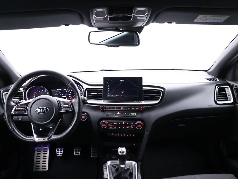 Kia ProCeed 1,4 T-GDI 103kW GT-Line CZ - fotka 27 z 35