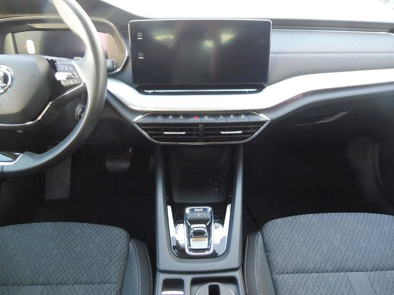 Škoda Octavia (2023) Combi Style 2,0 TDI 110kW DSG - fotka 11 z 30
