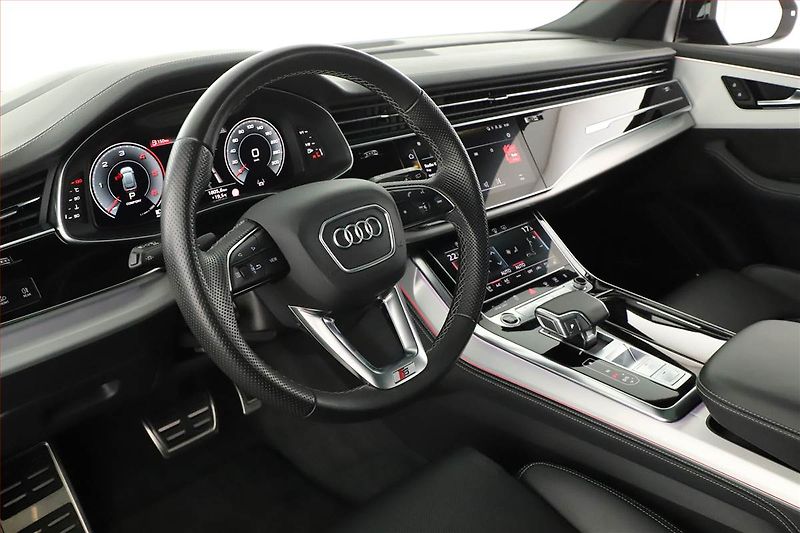 Audi Q8 (2022) 50 TDI - fotka 20 z 29