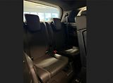 Mercedes-Benz GLB 200  7 sedadel Ambient - náhled 12