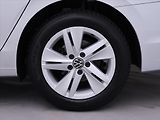 Volkswagen Golf 1,5 TSI EVO 110kW mHEV Life DS - náhled 30