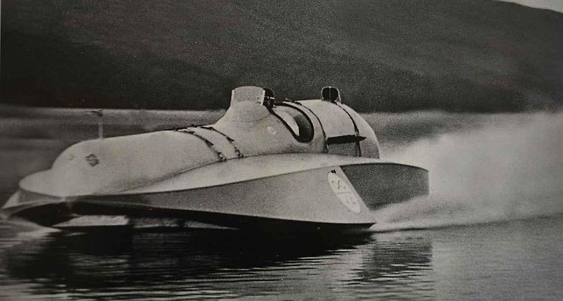 Donald Campbell a Bluebird CN7.