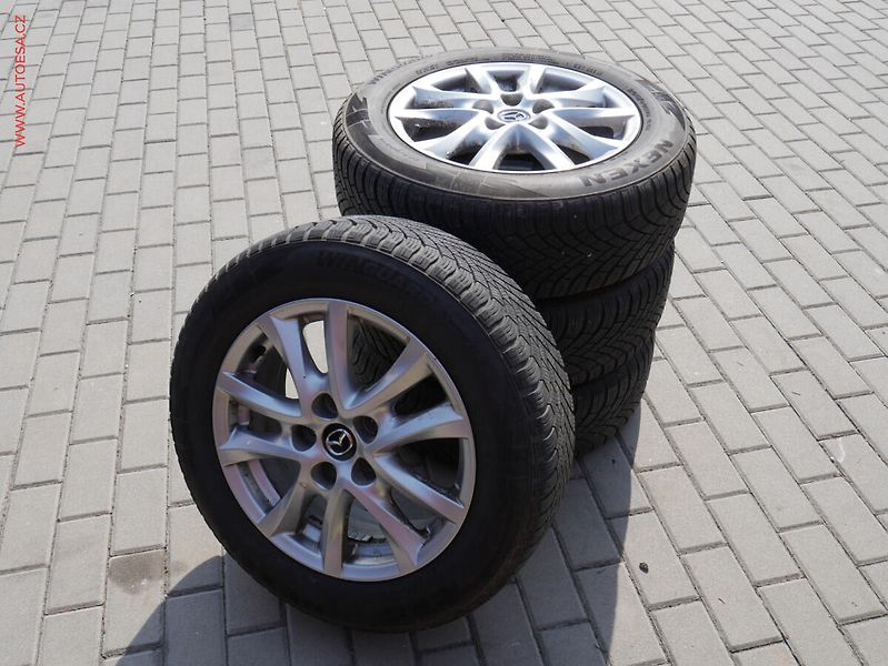 Mazda 3 (2014) 2.0 SKY ACTIV, ČR, Navi - fotka 19 z 20