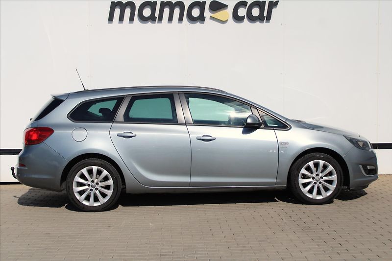 Opel Astra 1.4T 103kW SERVISNÍ KNIHA - fotka 2 z 3