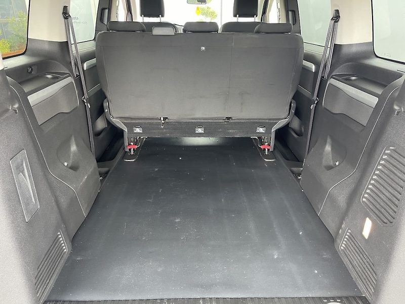 Toyota ProAce Verso 1.5D-4D, ČR-1m, Shuttle, DPH - fotka 28 z 29