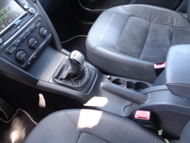 Škoda Octavia 2,0   scout - fotka 18 z 18