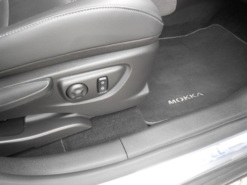 Opel Mokka 1.6CDTi,KAMERA,Kůže,Navi - fotka 20 z 42