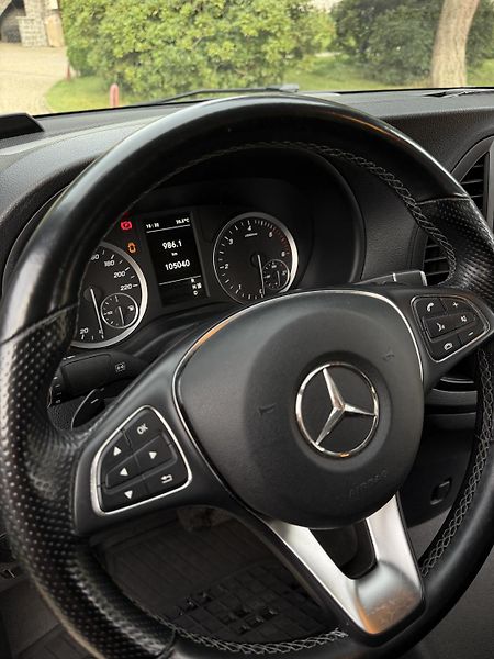 Mercedes-Benz Vito (2022) - fotka 10 z 16