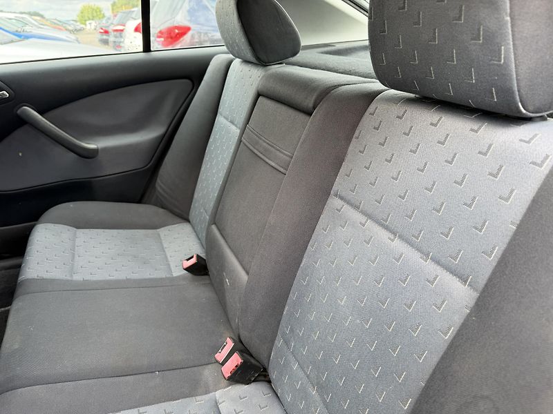Škoda Octavia 1.9TDI - fotka 11 z 21