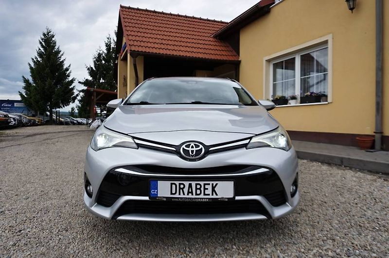 Toyota Avensis (2017) TREND 2,0 D.4D 105 kW - fotka 10 z 49