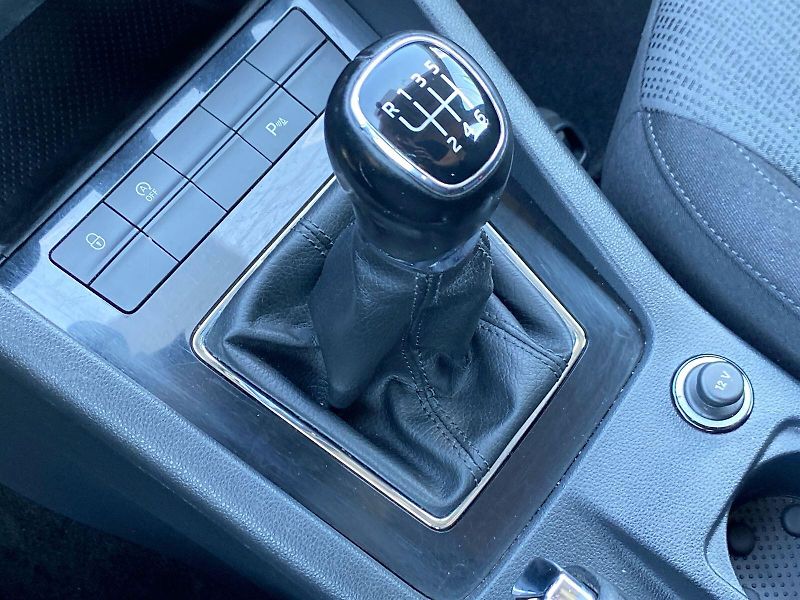 Škoda Octavia (2019) Combi 1.5 TSI Style - fotka 15 z 31