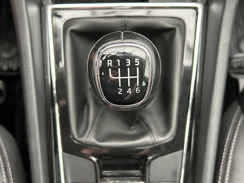 Škoda Karoq 1.5 TSI Style Plus - fotka 20 z 30