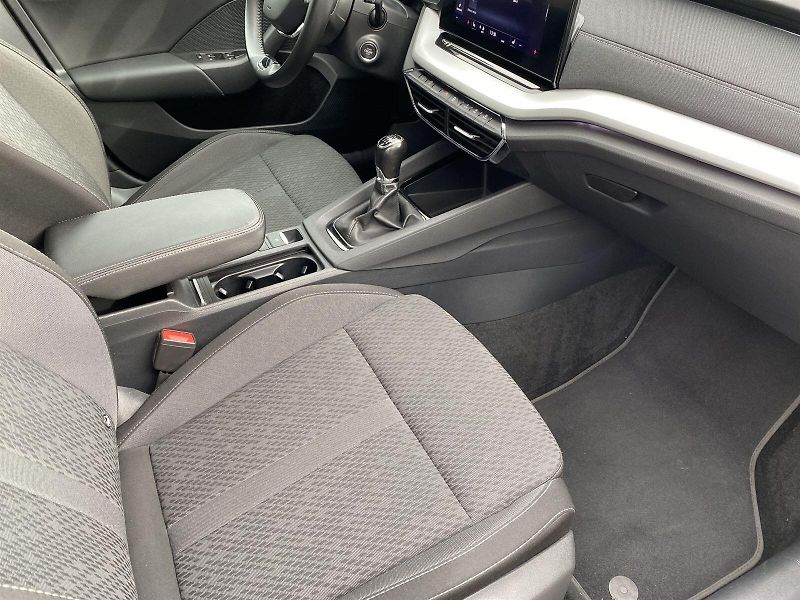 Škoda Octavia (2022) Combi 1.5 TSI Style - fotka 8 z 36