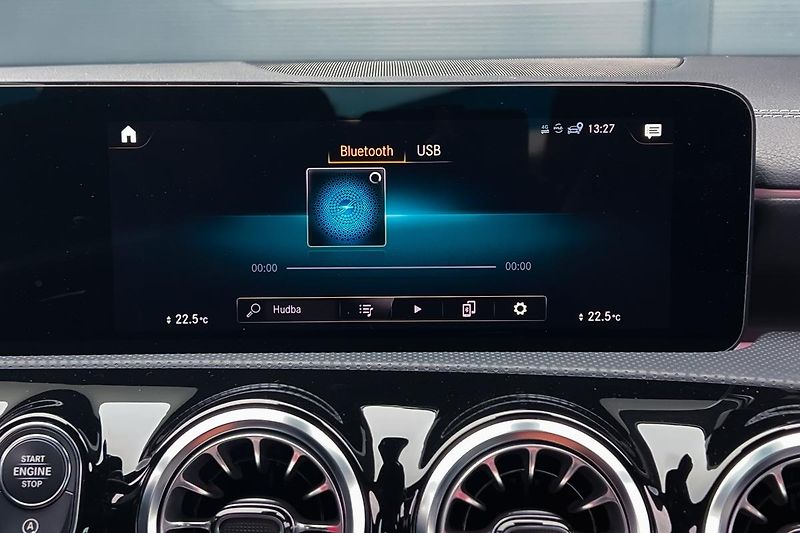 Mercedes-Benz CLA (2022) AMG CLA 45 s 4Matic+ - fotka 71 z 121