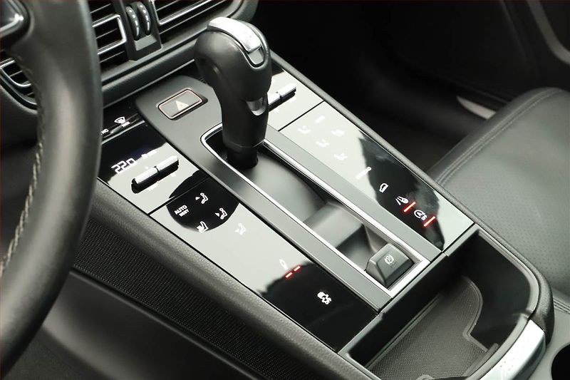 Porsche Macan (2021) GTS - fotka 15 z 19