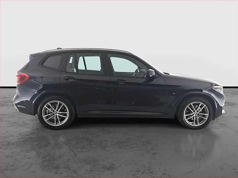 BMW X3 (2018) M Sport xDrive20i - fotka 6 z 20