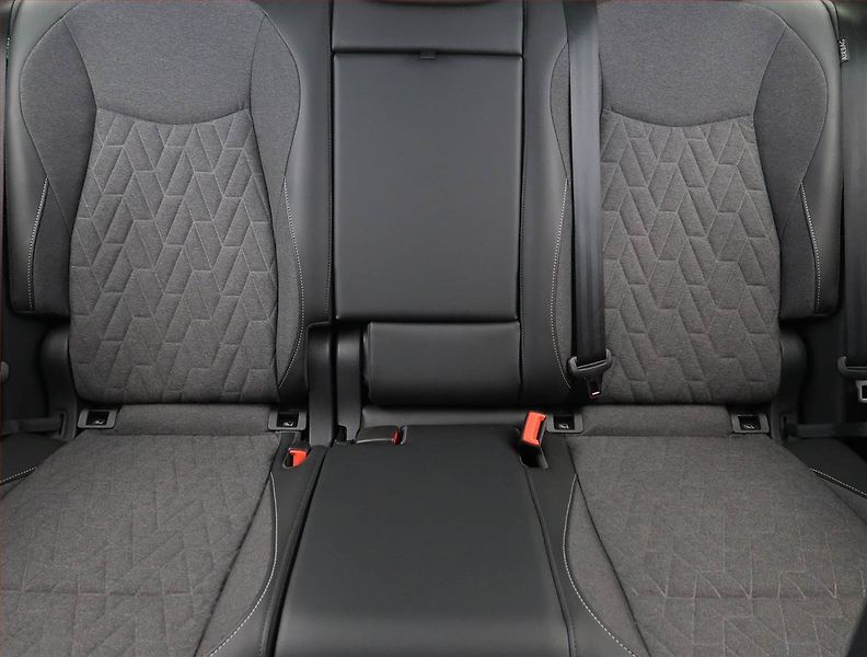 Volkswagen Tiguan (2025) Life 1.5 eTSI, digi klima - fotka 10 z 31