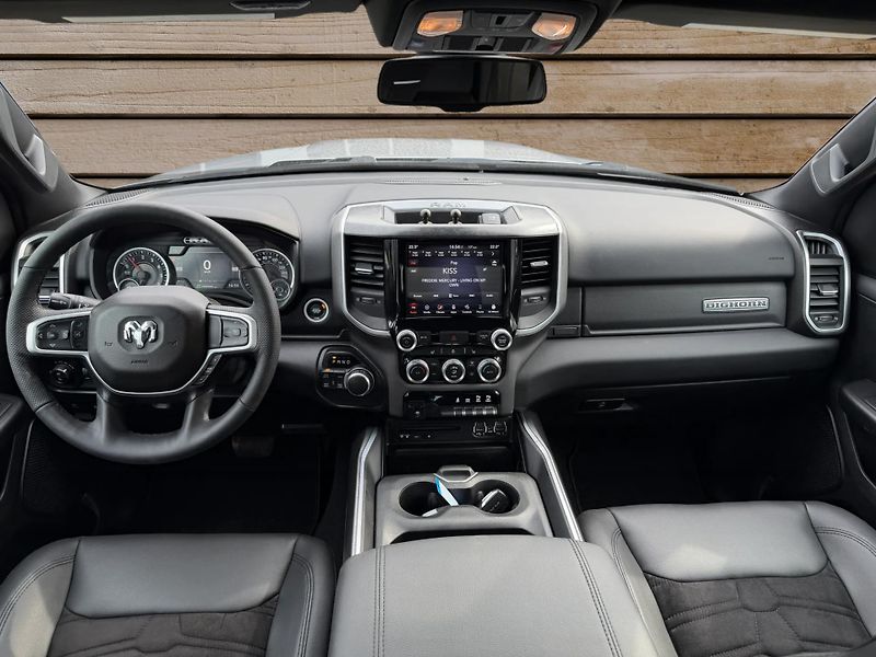Dodge RAM (2019) +OFFROAD PAKET+ROUGH COUNTRY+ - fotka 20 z 22