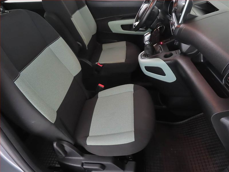 Citroën Berlingo (2020) Feel 1.5 BlueHDi, 5Míst, ČR - fotka 9 z 14