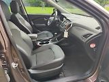Hyundai ix35 2,0 CRDi 4WD + pneu  - náhled 17