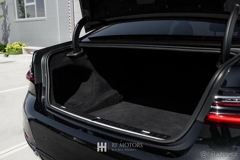 BMW Řada 7 (2020) Řada 7 730d A/T 195kW - fotka 9 z 19