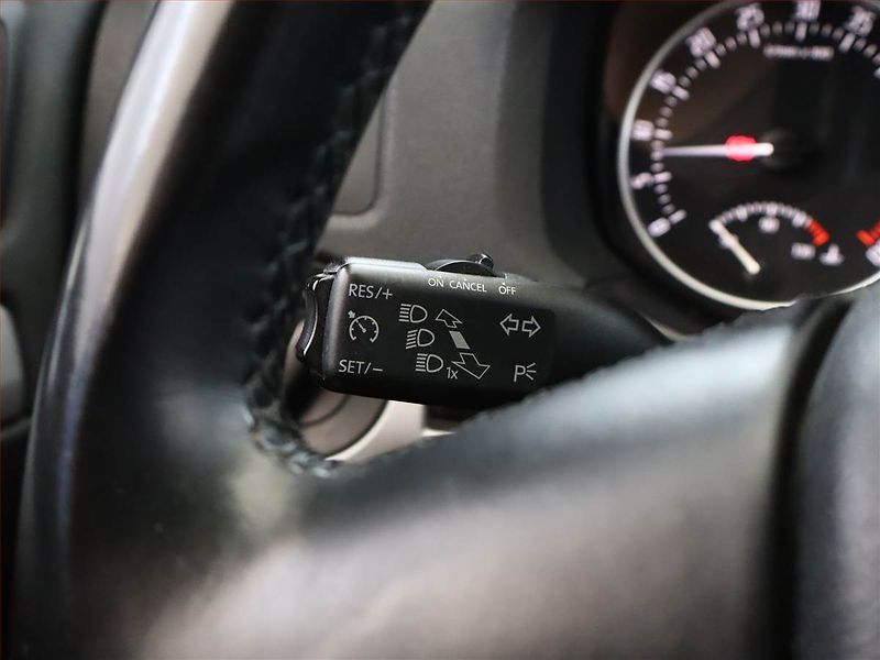 Škoda Octavia (2013) 1.6 TDI, Tempomat - fotka 14 z 14