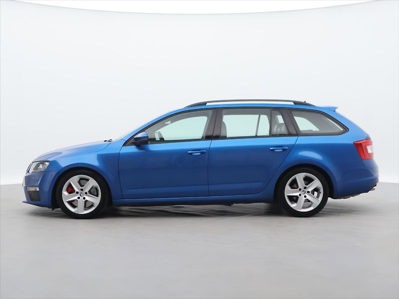 Škoda Octavia 2,0 TDI 135kW RS CR Aut.klima - fotka 4 z 28
