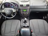 SsangYong Rexton (2015) RX200E-XDI 114kW 6MAN -TAŽ.ZAŘ - náhled 11