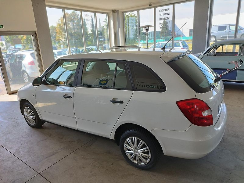 Škoda Fabia (2008) 1,2I,44KW,KLIMA,CD,NOVÁ STK - fotka 9 z 24